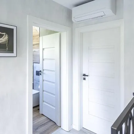 펜션 Wichrowe Wzgorza, Myweek *