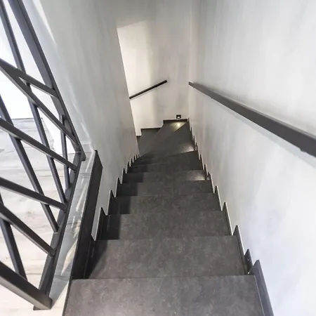 Wichrowe Wzgorza, Myweek