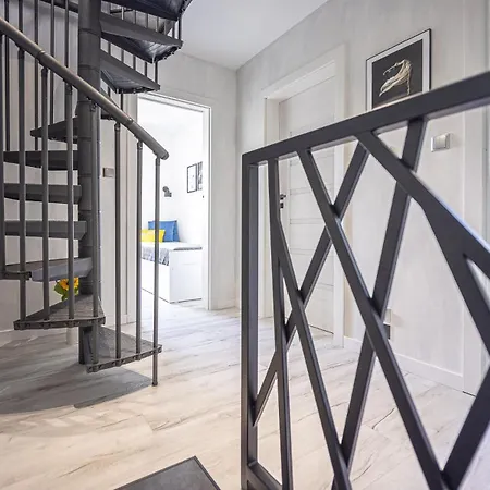 펜션 Wichrowe Wzgorza, Myweek