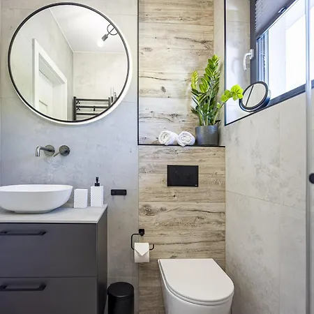 펜션 Wichrowe Wzgorza, Myweek 폴라니카-즈루이