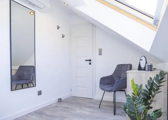 Wichrowe Wzgorza, Myweek